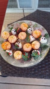 Haunted Pumpkin Patch of clementines and chocolate-dipped strawberries